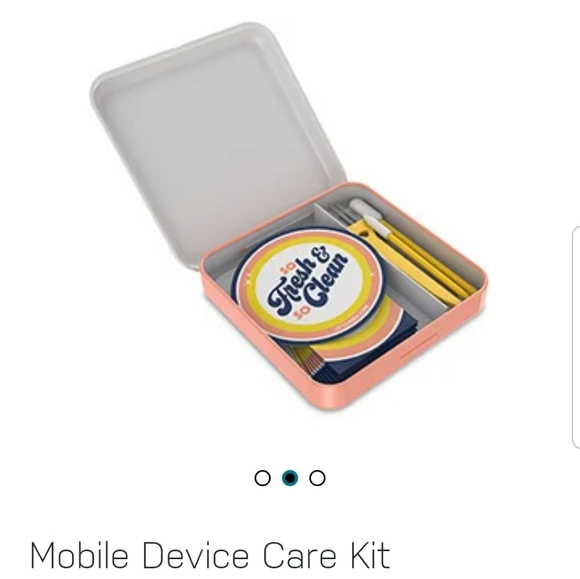 Otterbox Device Care Kit - Picture 2 of 3